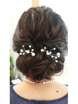 ブロッサム ヘアデザイン(blossom) ゆるめアップ