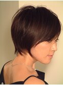 ショートボブ