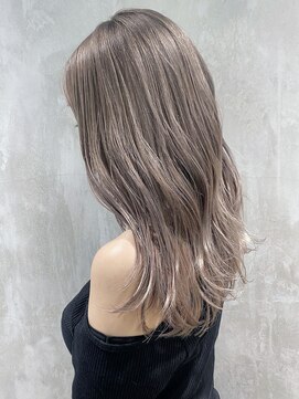 アイティー バイ アルバム 中野店(IT by ALBUM) ミルクティーロング_くびれミディイヤリングカラー_ba319051