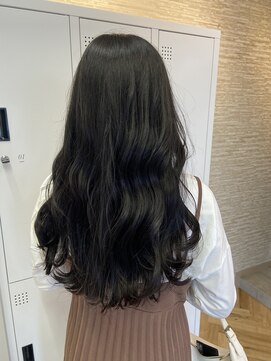 トゥーリ 藤崎店(tuuli) 高畠弘輝、巻き髪スタイル、髪質改善