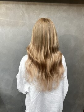 TNB トウキョウ 渋谷 渋谷本店(TNB TOKYO) ブリーチカラー＋エクステ60枚