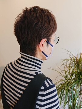 スーリール(sourire) クールタイトショート