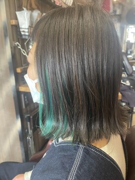 オーバーキャプテンネイキッド(OVER CAPTAIN NAKED) 切りっぱなしボブ ターコイズイヤリングカラー