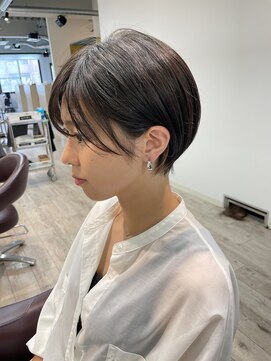 コワファーストナガサキシャンプーボーイ(COIFF1RST NAGASAKI SHAMPOO BOY) 小顔ショート