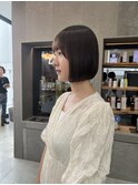 ナチュラルベージュ平行ミニボブ