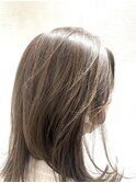 くすみすぎない大人可愛いベージュカラー♪優しい雰囲気に◎
