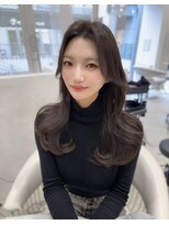 ノエロク 岐阜(noe rok)&nbsp;グレーブラックのレイヤースタイル１