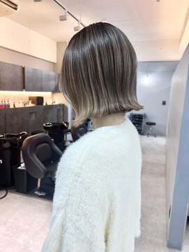 オズ 郡山桑野店(OZ) イメチェンハッシュカットフルバング似合わせレッドブラウン