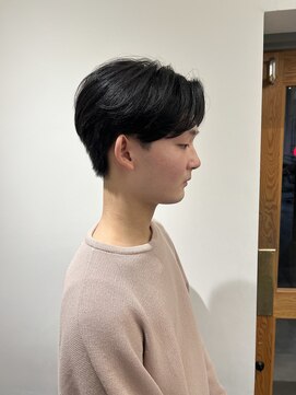 リリアーナ(LILIANA) センターパート ニュアンスパート メンズパーマ 池袋