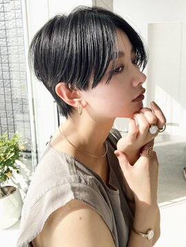 サークル(circle) クールショート20代30代40代50代小顔ショートボブベリーショート