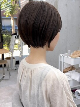 ビューブルー 亀戸錦糸町(VIEW BLUE) 美髪シアーカラーピンクブラウンショートカット切りっぱなしボブ