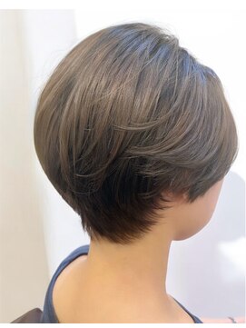 ディア(Dia) 大人ハンサムショート