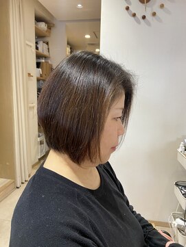 ゲミュ(gemu.) 大人ショートボブ