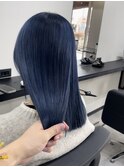 ブルー