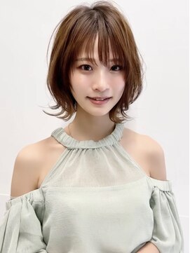 ひし形ネオウルフハッシュカット　ウルフカット　ショートウルフ