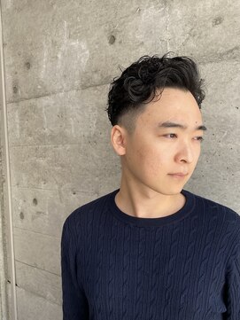 レンゲン(LENGEN) メンズパーマフェードバーバーツイスト理容室カット