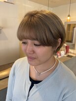 ニナル(Ninal) ブリーチ1回でつくるミルクティーベージュ