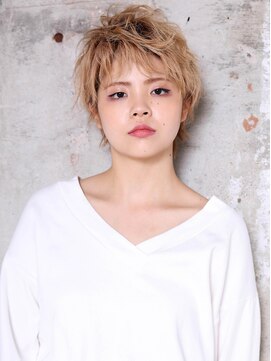 カテナ(CATENA) ベージュショート