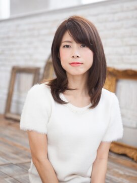 美容室クローバー 新小岩店(clover) ひし形シルエットのセミディ【新小岩】