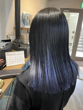 ロア 福岡天神本店(LORE) インナーカラー/ブルー/ラベンダー/nana