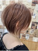 ショートボブ