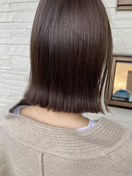 レコ(reco) あご下切りっぱなしボブ