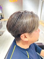 ラッキーヘア 加古川(Lucky Hair)&nbsp;ホワイトハイライトカラー×メンズマッシュ【シン】