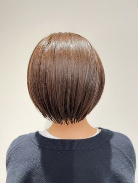 クルム(KURUMU) 首元スッキリショートボブ