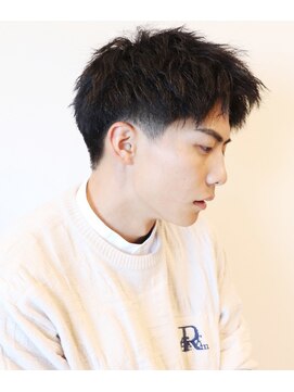 アイ(I.) 【 Ｉ. 】刈り上げツーブロックアップバング短髪黒髪　川口