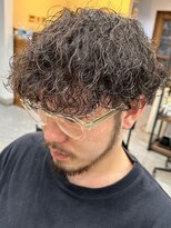 フゥ 宇都宮(FeU)&nbsp;波巻きパーマメンズパーマメンズヘアツーブロックツイストパーマ