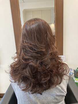 ヘアメイク オペラ(Hair Make OPERA) ハイレイヤーウェーブ