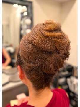 桜ギンザ (Ginza) エレガントカールアップ