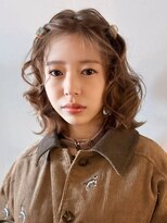 ロティー(loty)&nbsp;ショート ボブ ブリーチなしダブルカラー ヘーゼルベージュ 10代