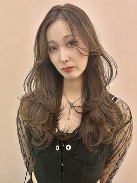 ハイレイヤー×ブラウンベージュ