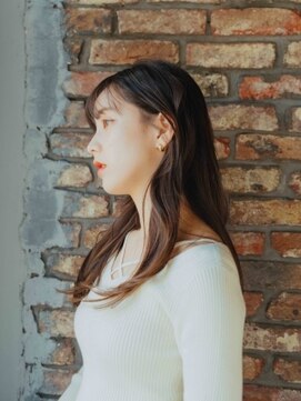 ヘアアンドリラクゼーション シャッセ(Hair&Relaxation SASE) 大人ロング