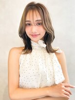 トゥルーズ 梅田店(TLUUS)&nbsp;【TLUUSミルクティーブロンドワンホンレイヤーダークブルー】
