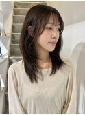 【 YOKE 】ミディアムレイヤーフェイスレイヤーオリーブベージュ