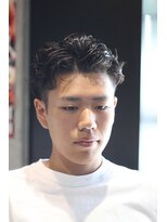 キングスマントーキョー カットクラブ 中野(KINGSMAN TOKYO CUTCLUB)&nbsp;ニュアンスパーマ/ツイストスパイラル/フェード[中野/MEN'S]