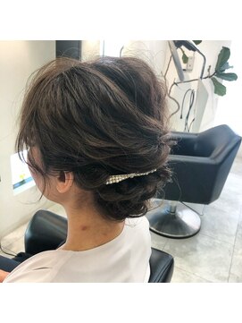 ジュエラ(Jewelux by trusty) アップスタイル