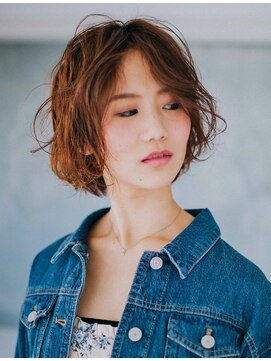 フェティッシュ(fetish) クシャッとレディショートボブ