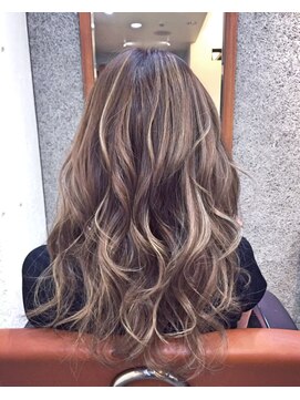 フィックスヘアー 梅田店(FIX-hair) 外国人風!!3Dハイライトカラー/ミルクベージュ/こなれヘア