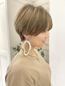 ベック ヘアサロン(BEKKU hair salon) 前髪ありハンサムショート☆ハイライトベージュ