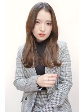 レスピア 銀座中央通り店(Respia) 韓国風センターパート【銀座】