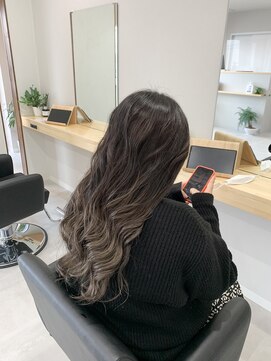 フォルトゥナヘアー(Fortuna hair) グラデーションカラー×グレー