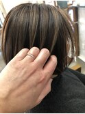ショートボブ