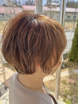 アース 富谷店(HAIR & MAKE EARTH) ハイトーンショートボブ