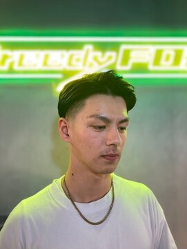 グリーディーフォックス 三軒茶屋(GreedyFOX) 波巻き/マッシュパーマ/ウルフ/ハイライト<理容室>三軒茶屋