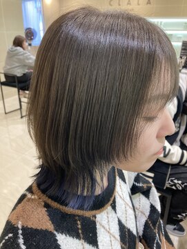 クララ ヒロシマ(CLALA Hiroshima) ウルフカット×インナーカラー