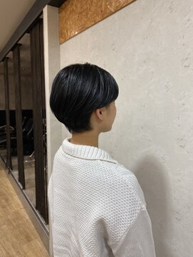 ブロッサム 東中野店 くせ毛風ウルフパーマ前髪パーマミニウルフアッシュブラック