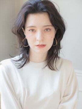 レアール アームス(LeR ames) くびれウルフ